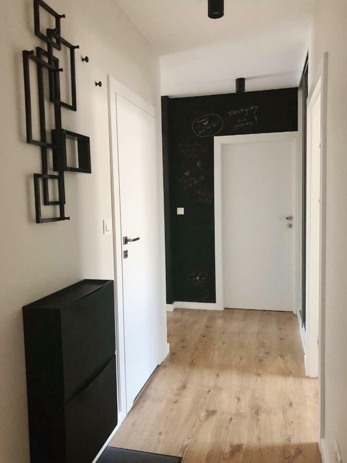 Modern & Classy Industrial - Apartamenty Browar 格但斯克 外观 照片