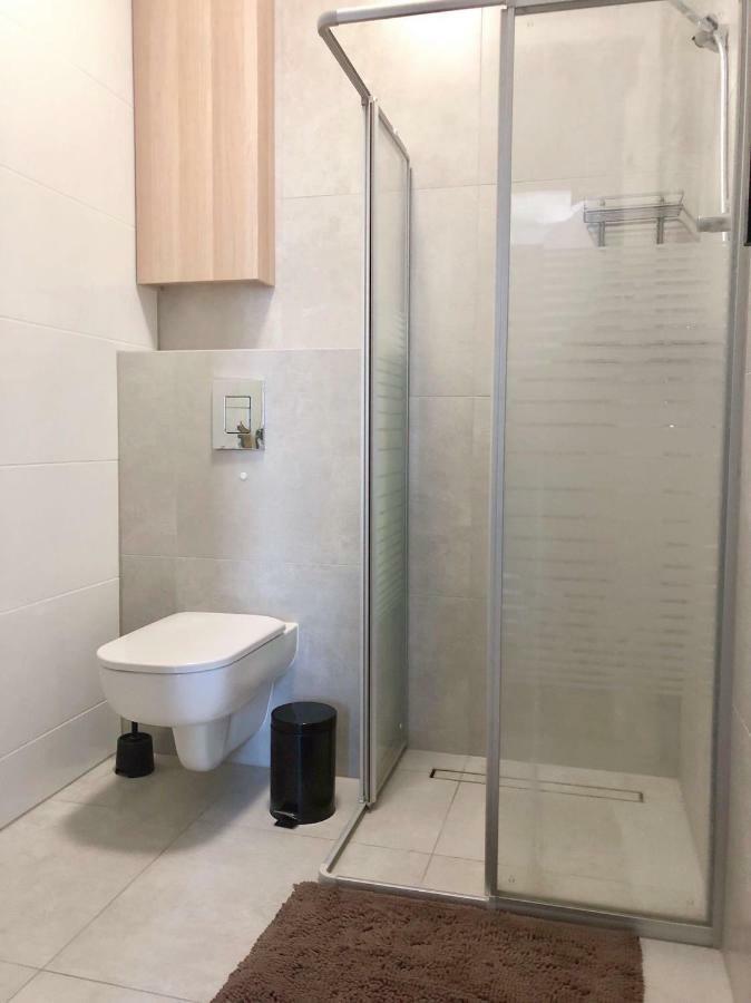 Modern & Classy Industrial - Apartamenty Browar 格但斯克 外观 照片