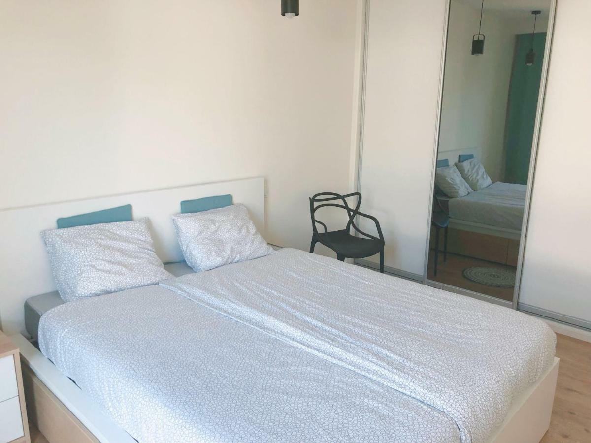 Modern & Classy Industrial - Apartamenty Browar 格但斯克 外观 照片